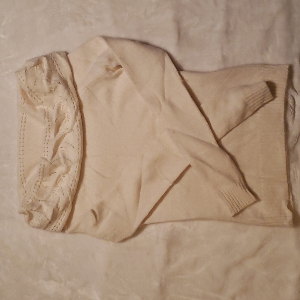 Off White Angora Sweater - Sz Sm